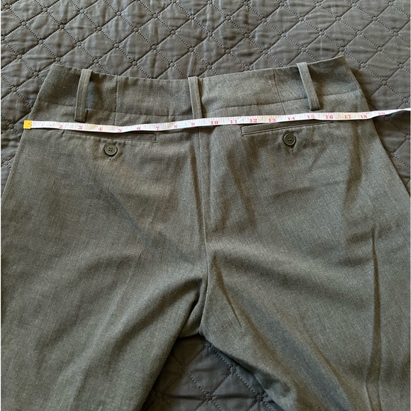 Grey pants - Picture 3 of 5